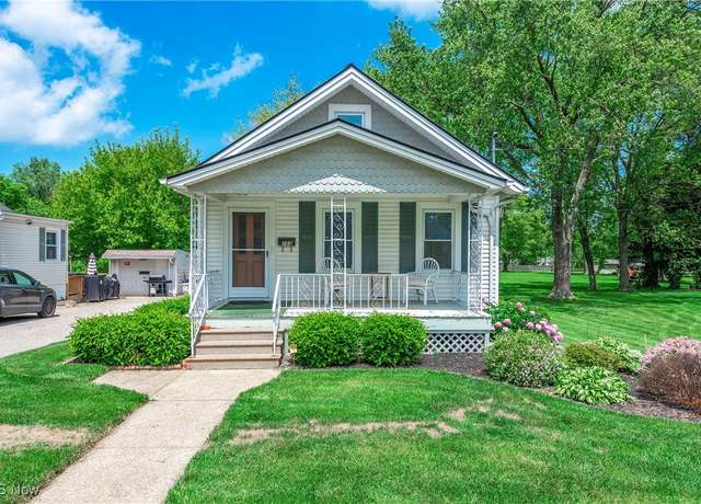 Property at 163 E Martin St, Amherst, OH 44001, 2 beds, 1 bath