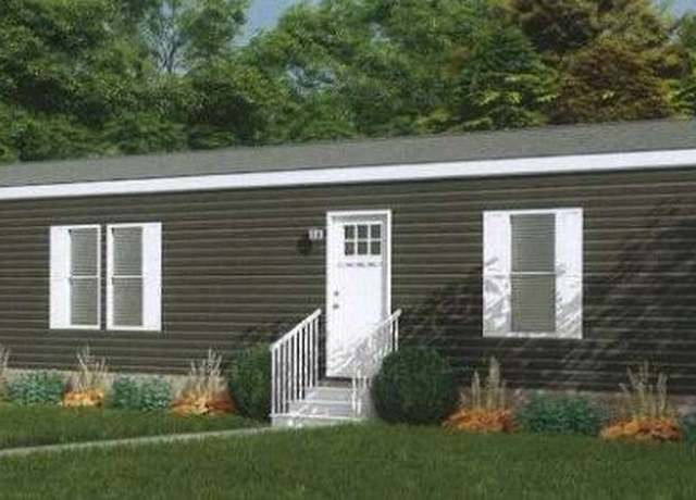Property at 28 W Philadelphia Ave, Youngstown, OH 44507, 3 beds, 2 baths