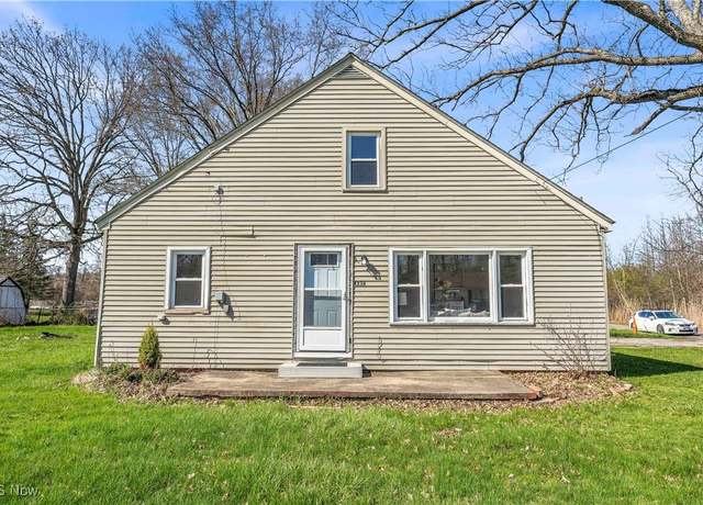 Property at 4238 Laurel Rd, Lorain, OH 44055, 4 beds, 2 baths