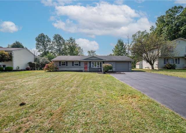 Property at 4643 Warwick Dr S, Canfield, OH 44406, 3 beds, 1 bath