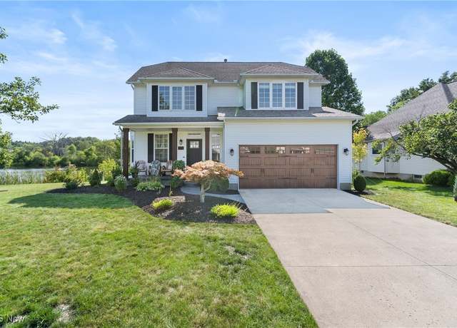 Property at 5969 Emerald Lakes Dr, Medina, OH 44256, 3 beds, 2.5 baths