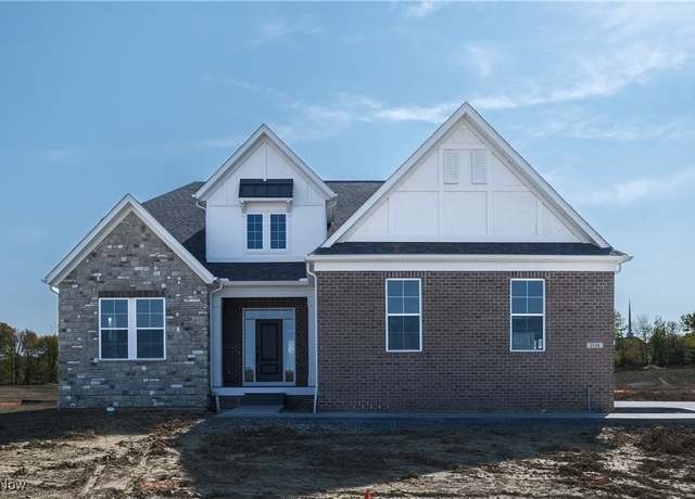Property at 1236 Reserve Blvd, Wadsworth, OH 44281, 4 beds, 3.5 baths