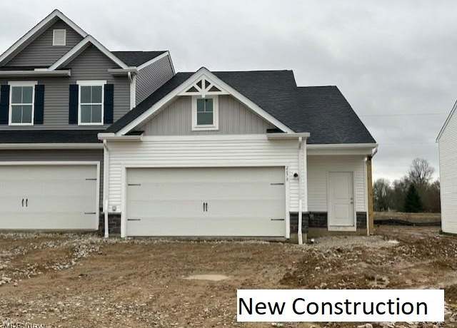 Property at 2678 Gala Rd NE, Louisville, OH 44641, 3 beds, 2.5 baths