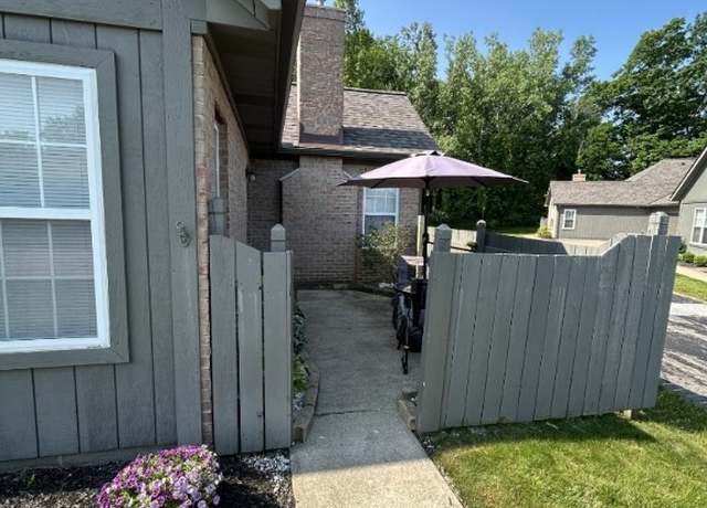 Property at 8050 Harbor Creek Dr, Mentor-on-the-lake, OH 44060, 2 beds, 2 baths