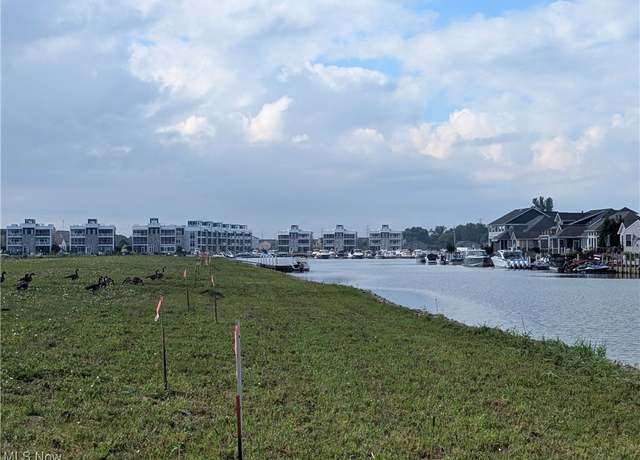 Property at 2324 Yacht Club Ln #6, Lakeside Marblehead, OH 43440