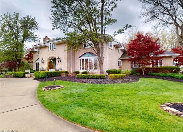 Property at 9870 Hobart Rd, Waite Hill, OH 44094, 6 beds, 5 baths