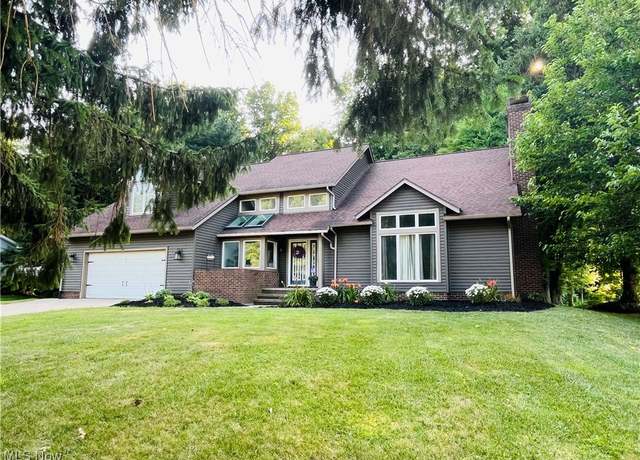 Property at 2170 Chimney Ridge Dr, Madison, OH 44057, 4 beds, 2.5 baths