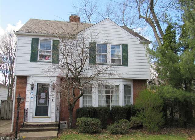 Property at 2368 Eardley Rd, University Heights, OH 44118, 3 beds, 1.5 baths