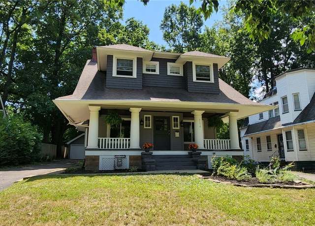 Property at 3174 Oak Rd, Cleveland Heights, OH 44118, 3 beds, 1.5 baths