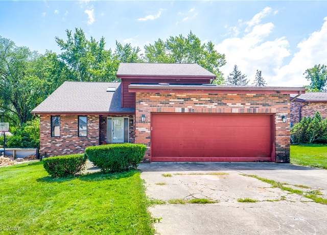 Property at 6688 Renwood Rd, Independence, OH 44131, 4 beds, 3 baths