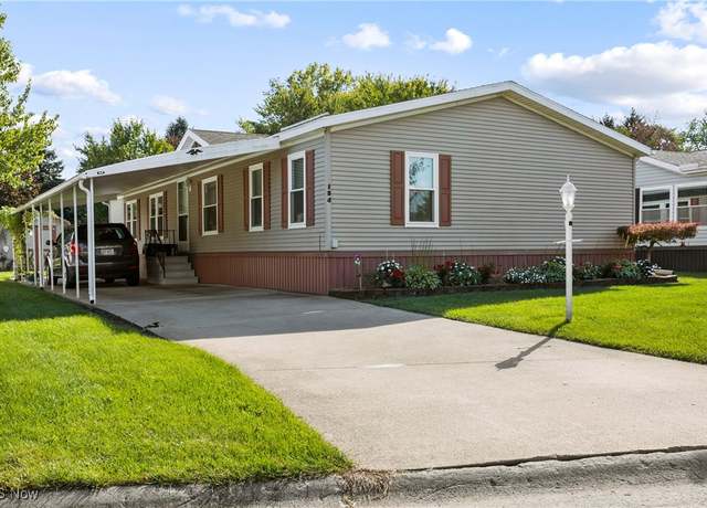 Property at 154 Island Dr, Elyria, OH 44035, 3 beds, 2 baths