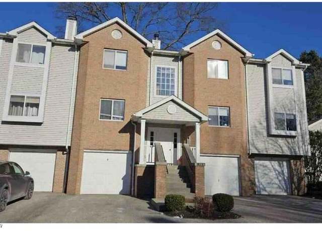 Property at 355 Village Pointe Dr Unit 1-A, Akron, OH 44313, 3 beds, 2 baths
