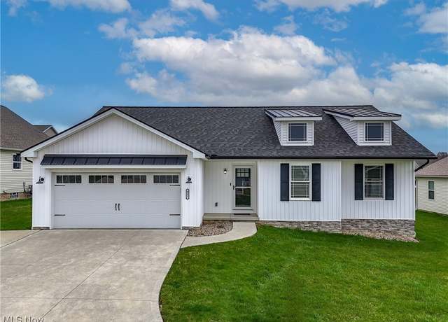 Property at 921 Cabot Dr, Canal Fulton, OH 44614, 3 beds, 2 baths