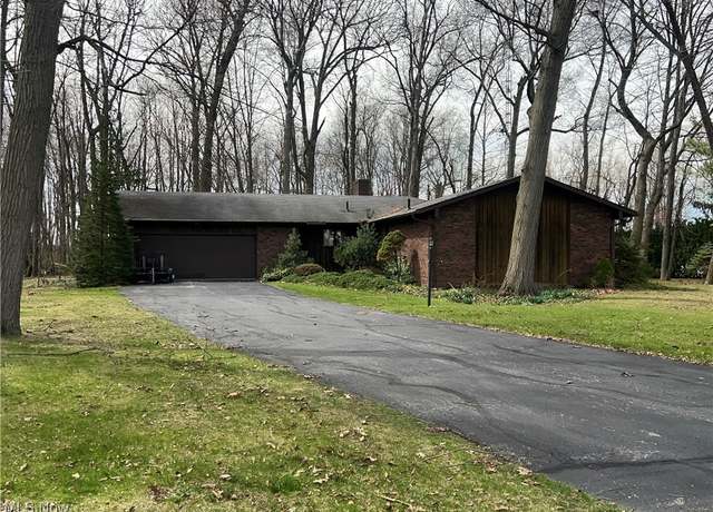 Property at 5123 Ransom Rd, Sandusky, OH 44870, 3 beds, 2.5 baths