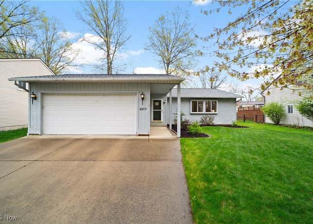 Property at 2977 Reeves Rd, Willoughby, OH 44094, 3 beds, 2 baths