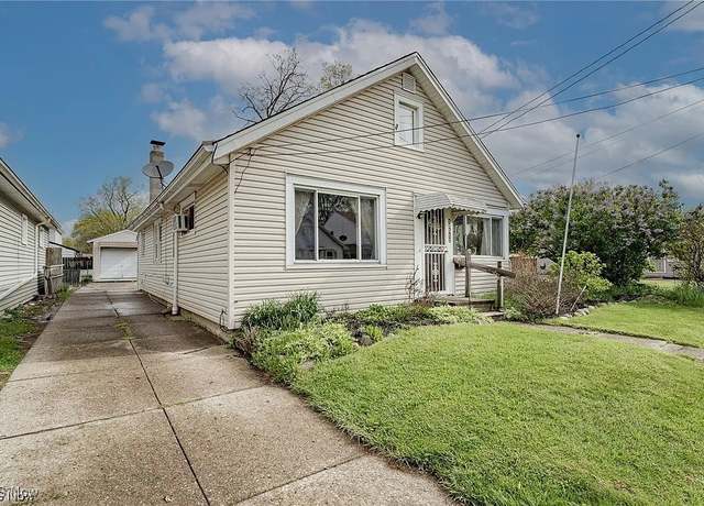 Property at 12512 Mcgowan Ave, Cleveland, OH 44135, 3 beds, 1 bath