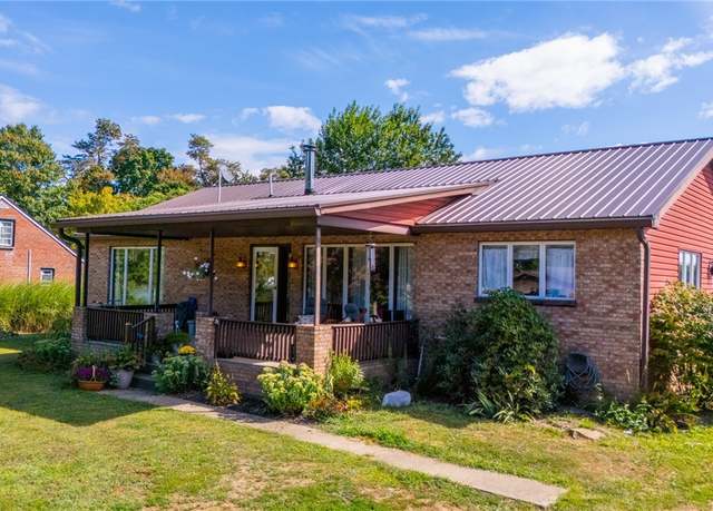 Property at 430 County Road 47, Toronto, OH 43964, 3 beds, 2.5 baths