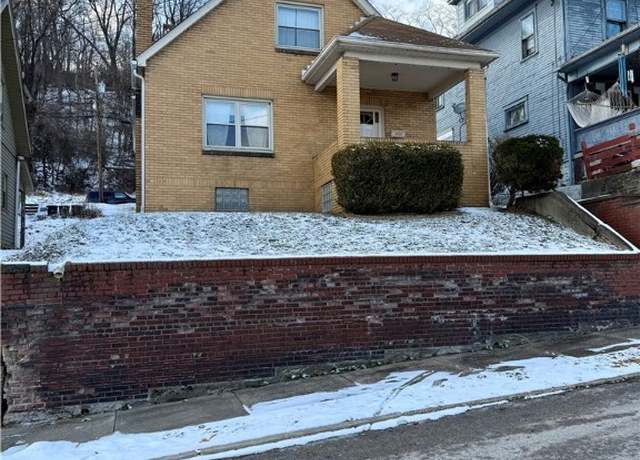 Property at 3427 Elm St, Weirton, WV 26062, 2 beds, 2 baths