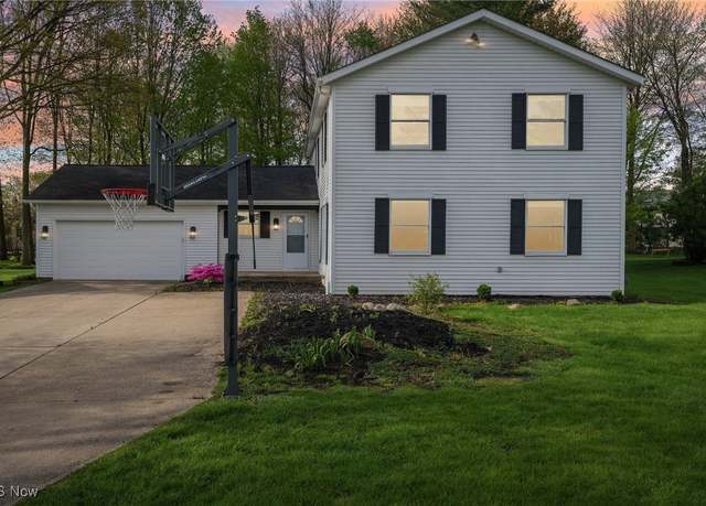 Property at 31650 Birch Cir, Solon, OH 44139, 5 beds, 3 baths