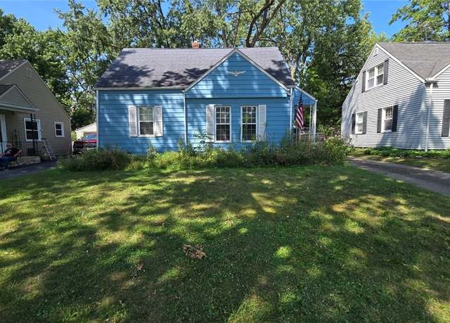 Property at 2544 25th St, Cuyahoga Falls, OH 44223, 3 beds, 1.5 baths