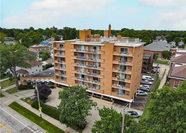 Property at 1480 Warren Rd #313, Lakewood, OH 44107, 1 bed, 1 bath