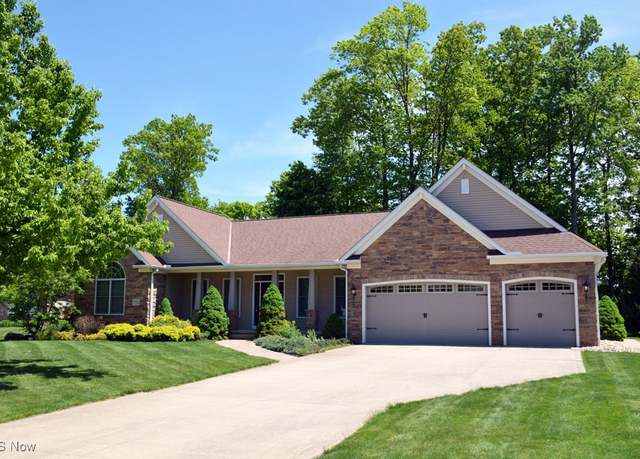 Property at 7711 Marewood Pl, Painesville, OH 44077, 4 beds, 3 baths