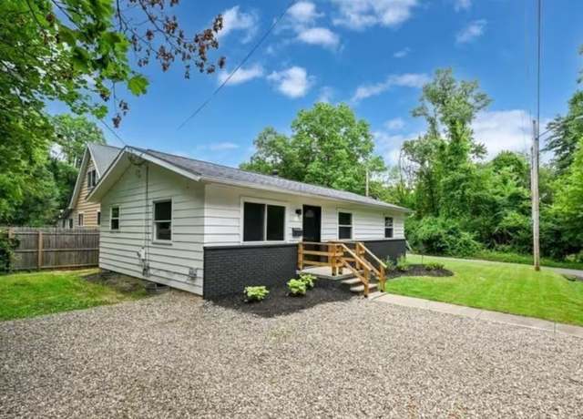 Property at 615 Hillsdale Ave, Akron, OH 44303, 3 beds, 1 bath