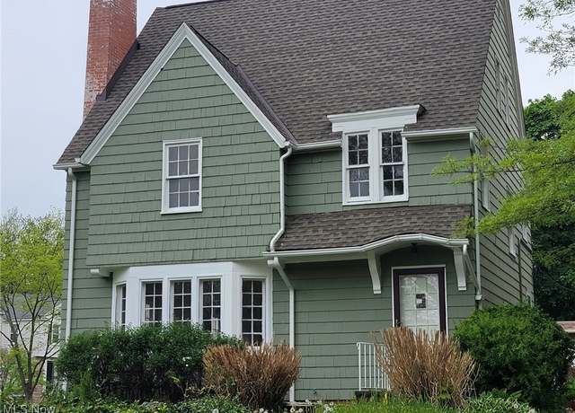 Property at 18305 Lomond Blvd, Shaker Heights, OH 44122, 4 beds, 1.5 baths