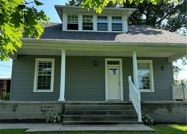 Property at 121 Adams Ave, Woodsfield, OH 43793, 3 beds, 3.5 baths