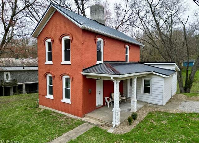 Property at 1341 Sharon Ave, Zanesville, OH 43701, 2 beds, 1 bath