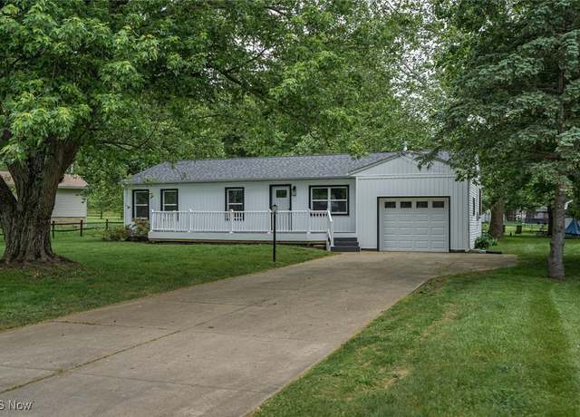 Property at 5240 High Mill Ave NW, Massillon, OH 44647, 3 beds, 2 baths