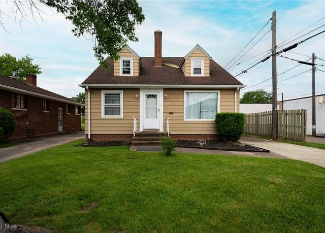 Property at 5214 W 25th St, Parma, OH 44134, 3 beds, 2 baths