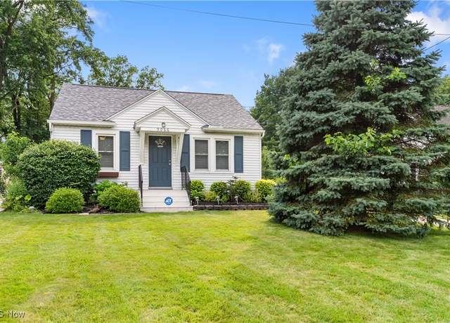 Property at 9066 Charles Ct, Twinsburg, OH 44087, 3 beds, 2 baths