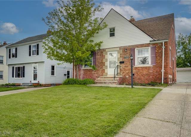 Property at 21411 Clare Ave, Maple Heights, OH 44137, 3 beds, 1.5 baths
