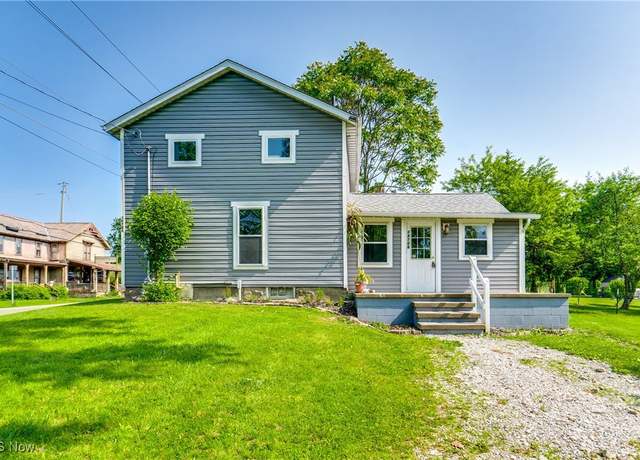 Property at 14706 Ravenna Ave NE, Alliance, OH 44601, 3 beds, 2 baths