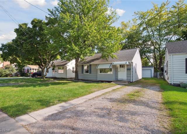 Property at 193 Lear Rd, Avon Lake, OH 44012, 2 beds, 1 bath