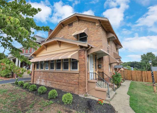 Property at 1956 Dresden Rd, Zanesville, OH 43701, 3 beds, 2.5 baths