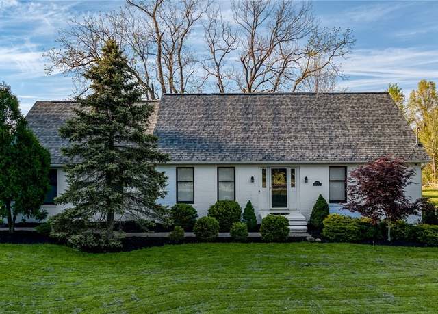 Property at 2755 E Streetsboro Rd, Hudson, OH 44236, 3 beds, 2 baths