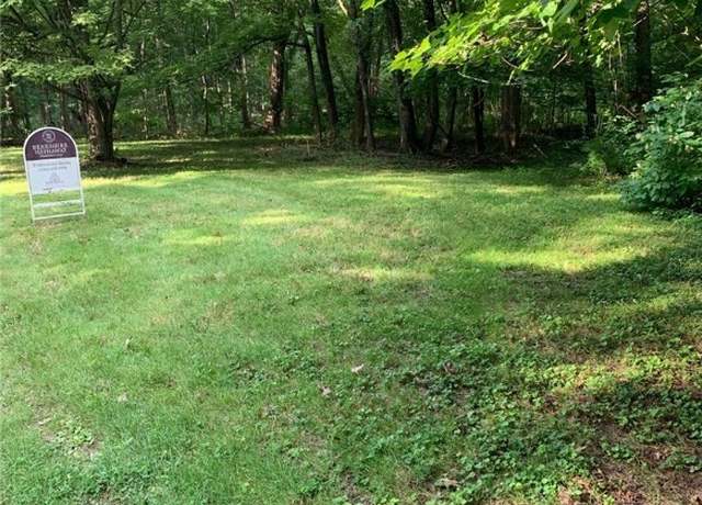 Property at 6th Ave, Kent, OH 44240