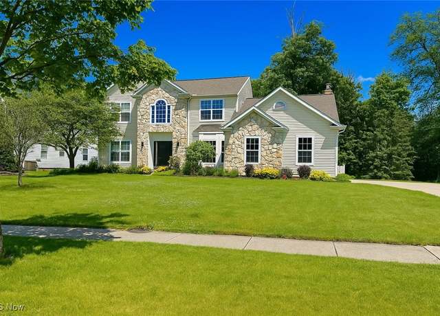 Property at 155 Beaumont Trl, Aurora, OH 44202, 4 beds, 3.5 baths