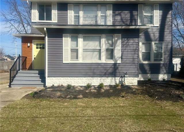 Property at 225 Kansas Ave, Lorain, OH 44052, 4 beds, 2.5 baths