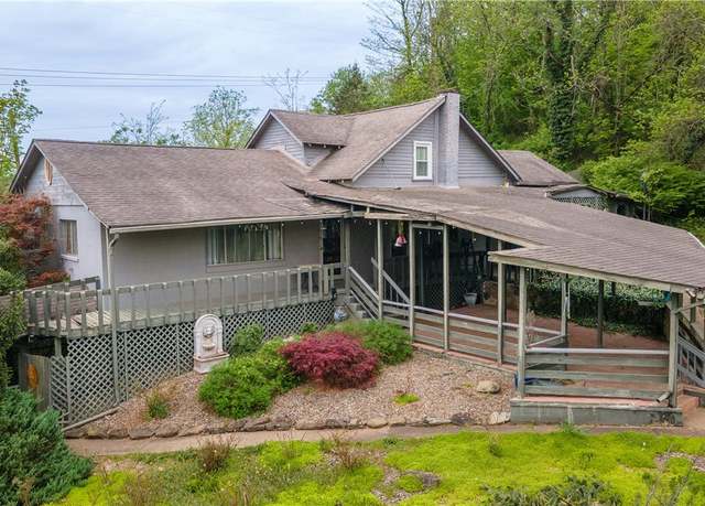 Property at 1585 County Road 9, Marietta, OH 45750, 3 beds, 2 baths
