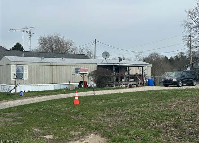 Property at 55541 Washington St, Barnesville, OH 43713, 2 beds, 1 bath