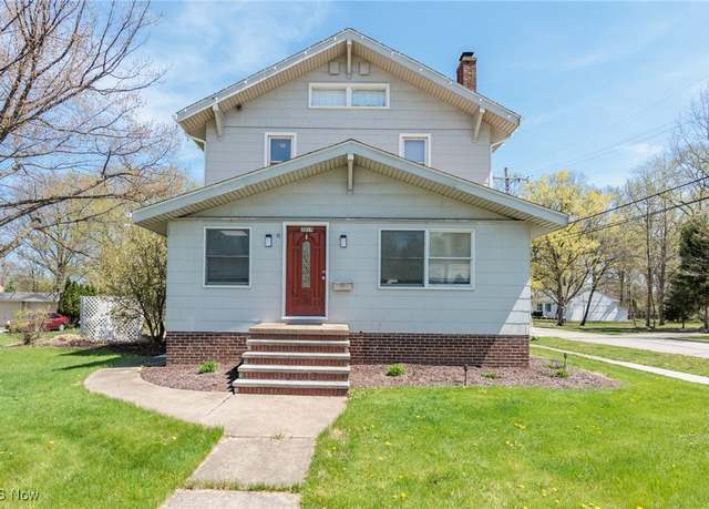 Property at 3019 Clague Rd, North Olmsted, OH 44070, 4 beds, 2.5 baths