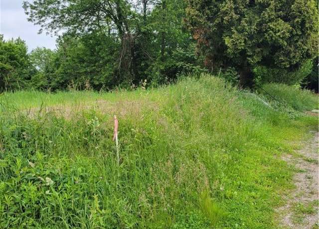 Property at 231 Sullivan St, Zanesville, OH 43701