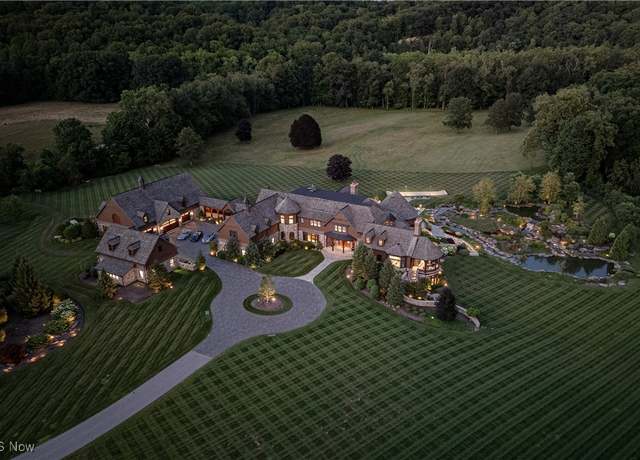 Property at 2875 Chagrin River Rd, Hunting Valley, OH 44022, 6 beds, 10 baths
