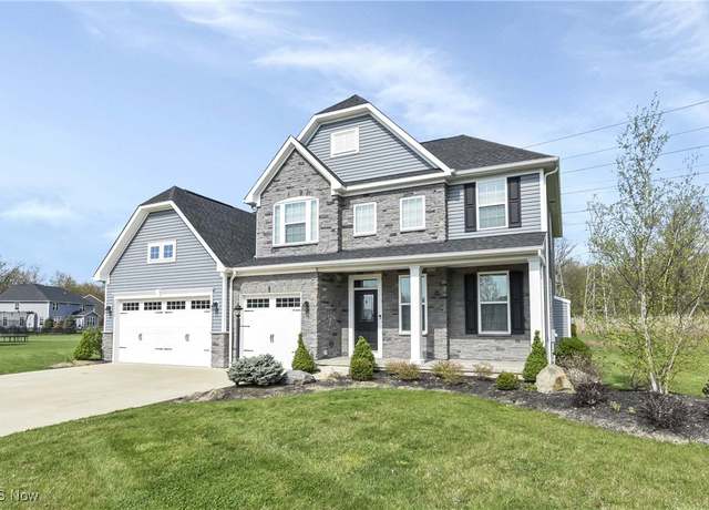 Property at 38476 Avondale Dr, Avon, OH 44011, 5 beds, 4 baths