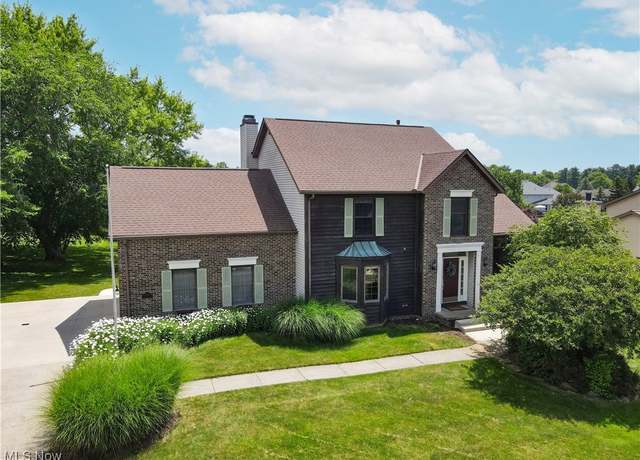 Property at 8883 Michaels Ln, Broadview Heights, OH 44147, 4 beds, 2.5 baths