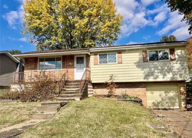 Property at 3006 Denwood Ave, Moundsville, WV 26041, 3 beds, 1.5 baths