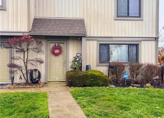 Property at 11955 Harbour Light Dr #1955, North Royalton, OH 44133, 2 beds, 1.5 baths